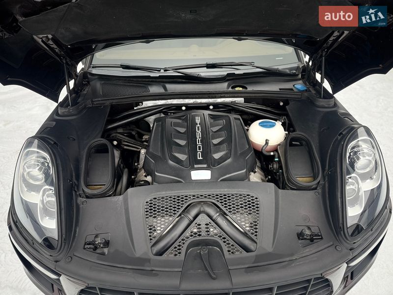 Позашляховик / Кросовер Porsche Macan 2015 в Львові