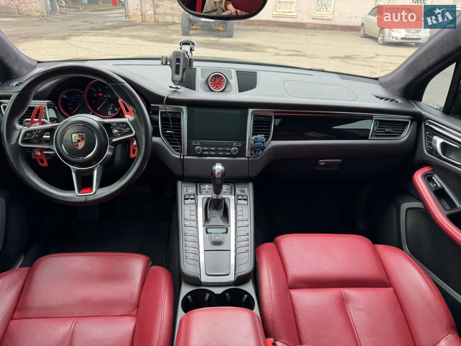 2018 Porsche Macan - мініатюра 9