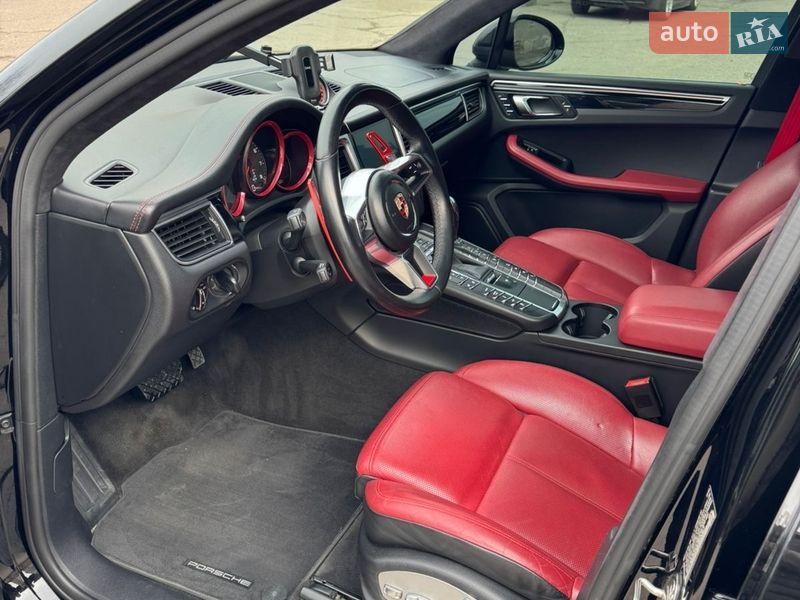 Позашляховик / Кросовер Porsche Macan 2018 в Дніпрі фото 17 Позашляховик / Кросовер Porsche Macan 2018 в Дніпрі