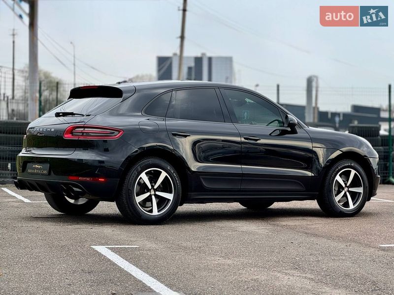 Позашляховик / Кросовер Porsche Macan 2018 в Києві