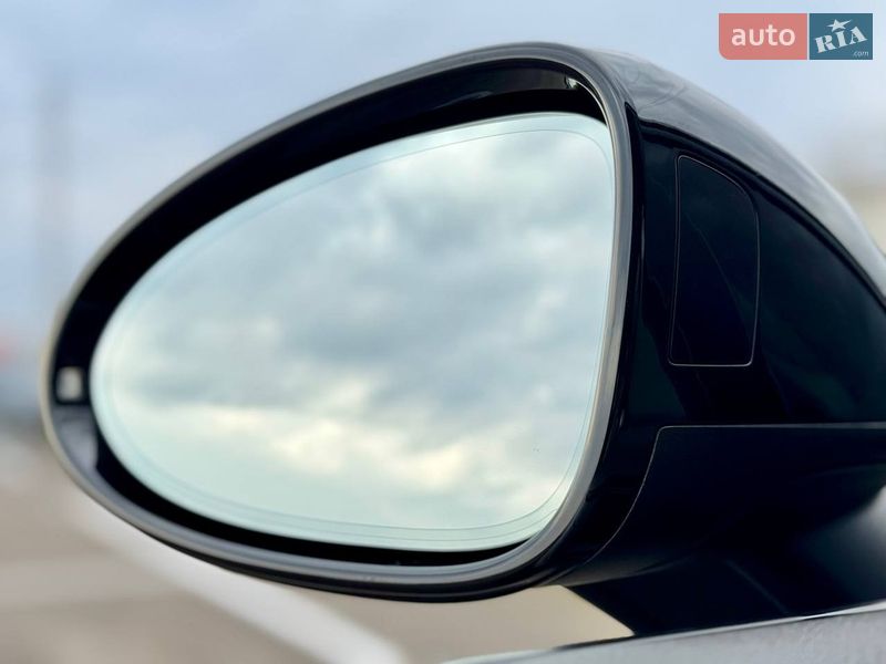 Позашляховик / Кросовер Porsche Macan 2018 в Києві