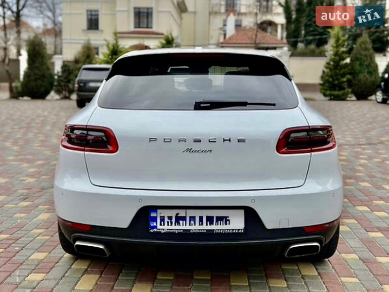 Внедорожник / Кроссовер Porsche Macan 2016 в Одессе