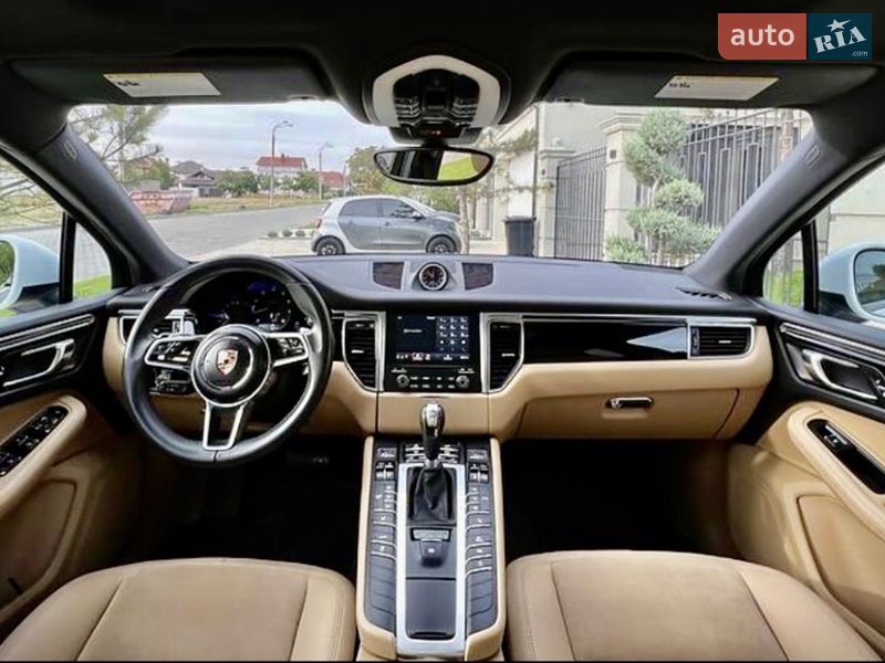 Внедорожник / Кроссовер Porsche Macan 2016 в Одессе