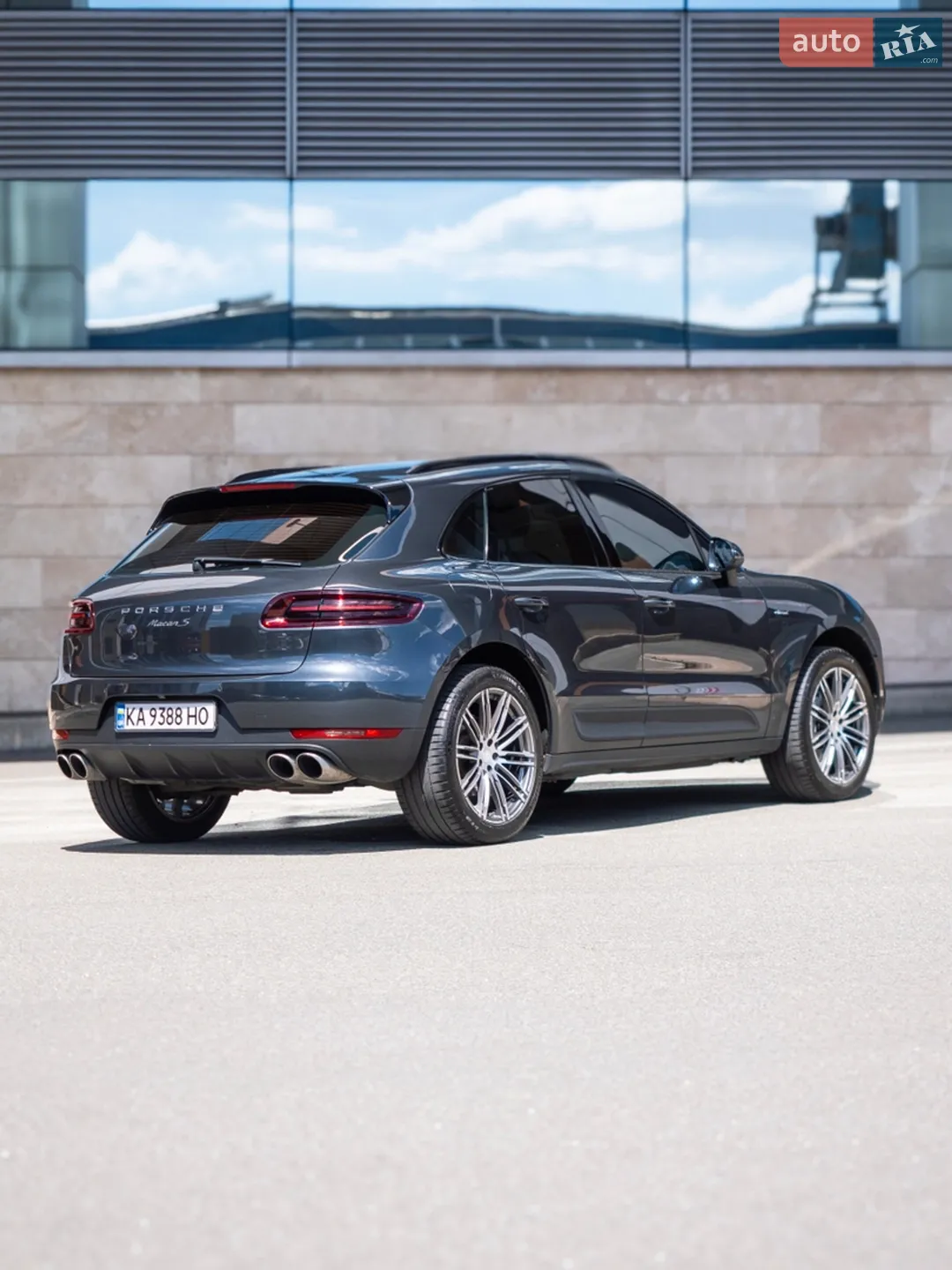 2016 Porsche Macan - мініатюра 3