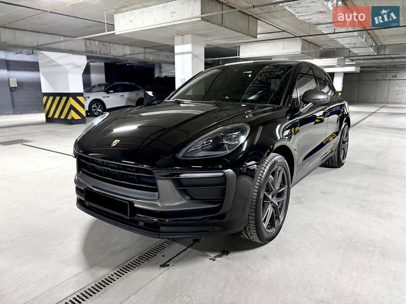 Porsche Macan 2022
