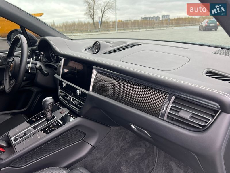Позашляховик / Кросовер Porsche Macan 2022 в Києві