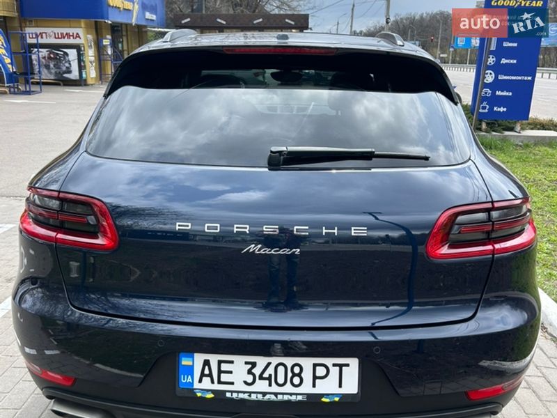 Позашляховик / Кросовер Porsche Macan 2018 в Дніпрі
