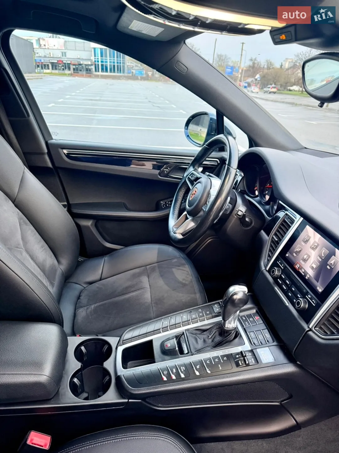 2018 Porsche Macan - мініатюра 12