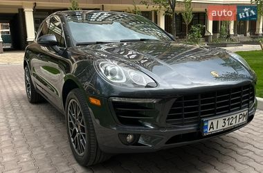 Внедорожник / Кроссовер Porsche Macan 2016 в Киеве