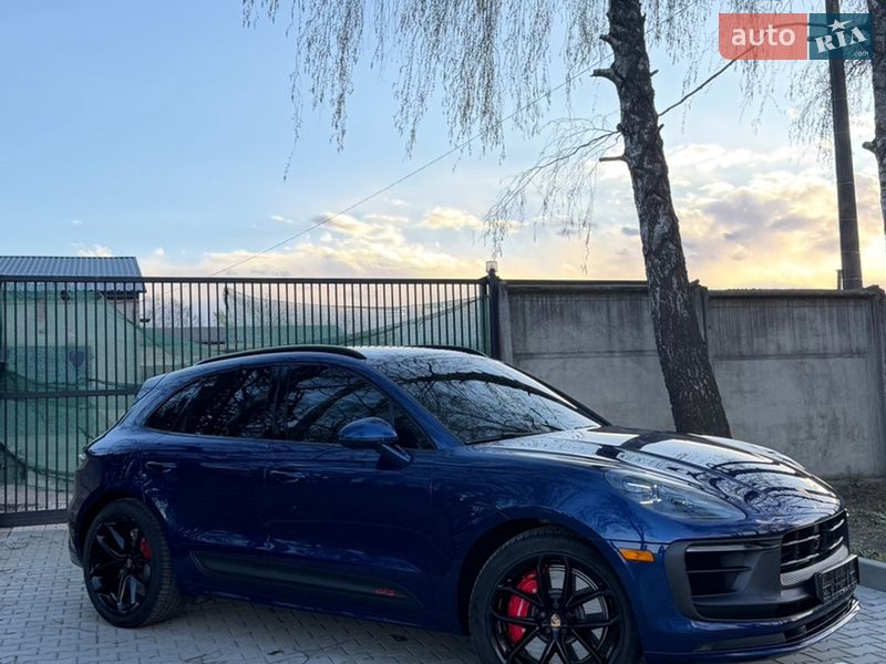 Позашляховик / Кросовер Porsche Macan 2022 в Чернівцях