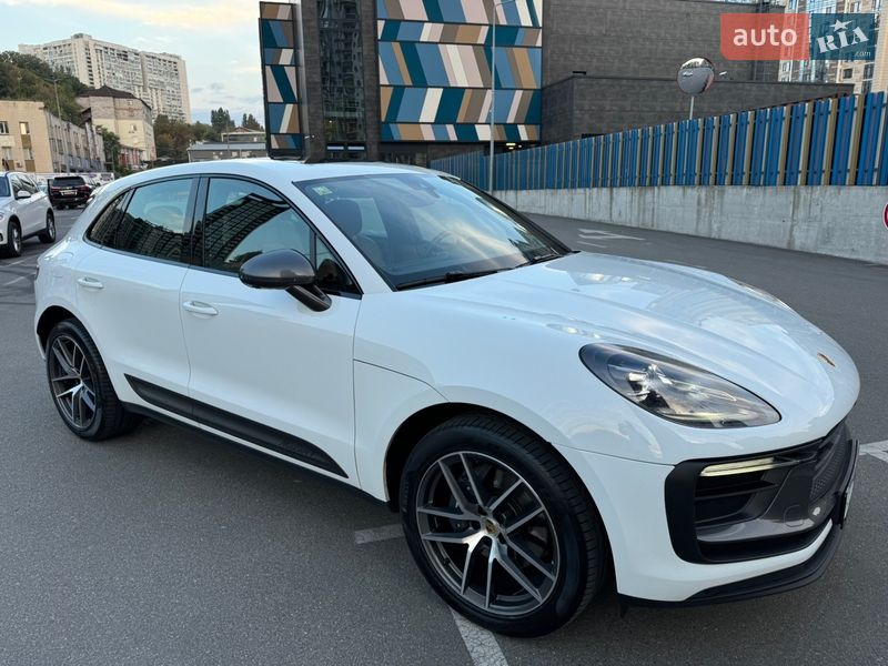 Внедорожник / Кроссовер Porsche Macan 2022 в Киеве