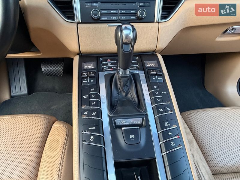Внедорожник / Кроссовер Porsche Macan 2018 в Одессе