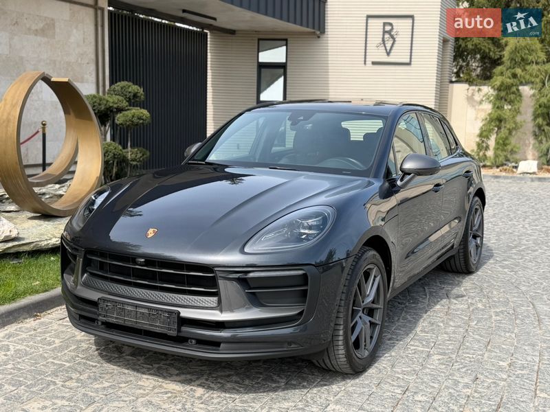 Porsche Macan 2024