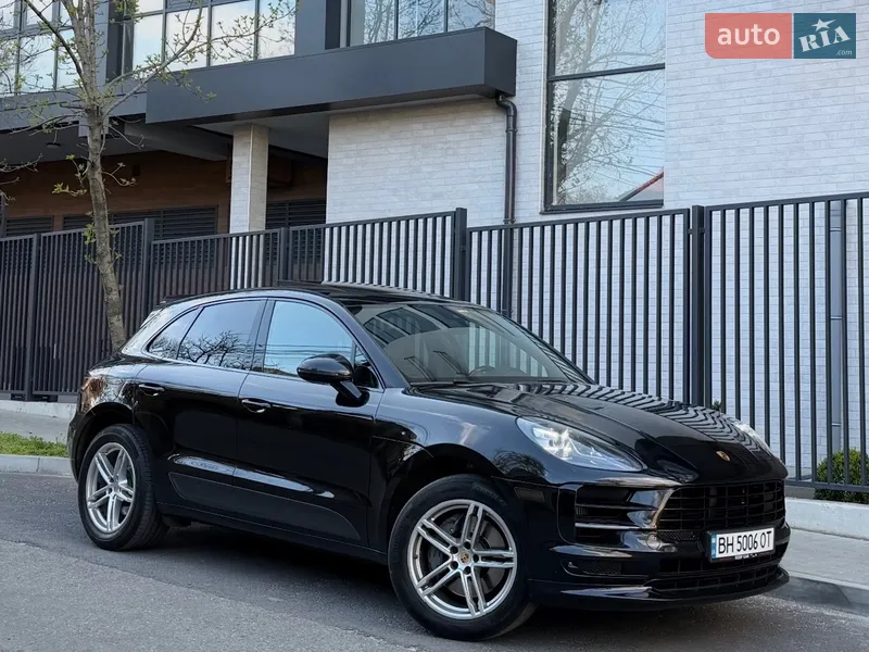 Porsche Macan