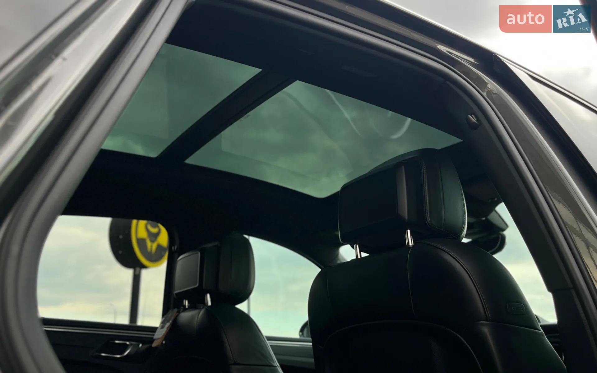 2017 Porsche Macan - мініатюра 30