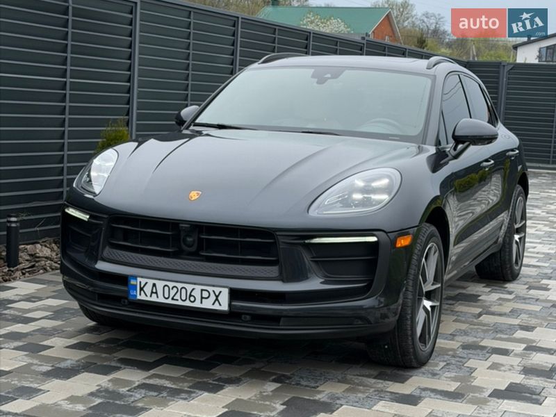 Porsche Macan 2022