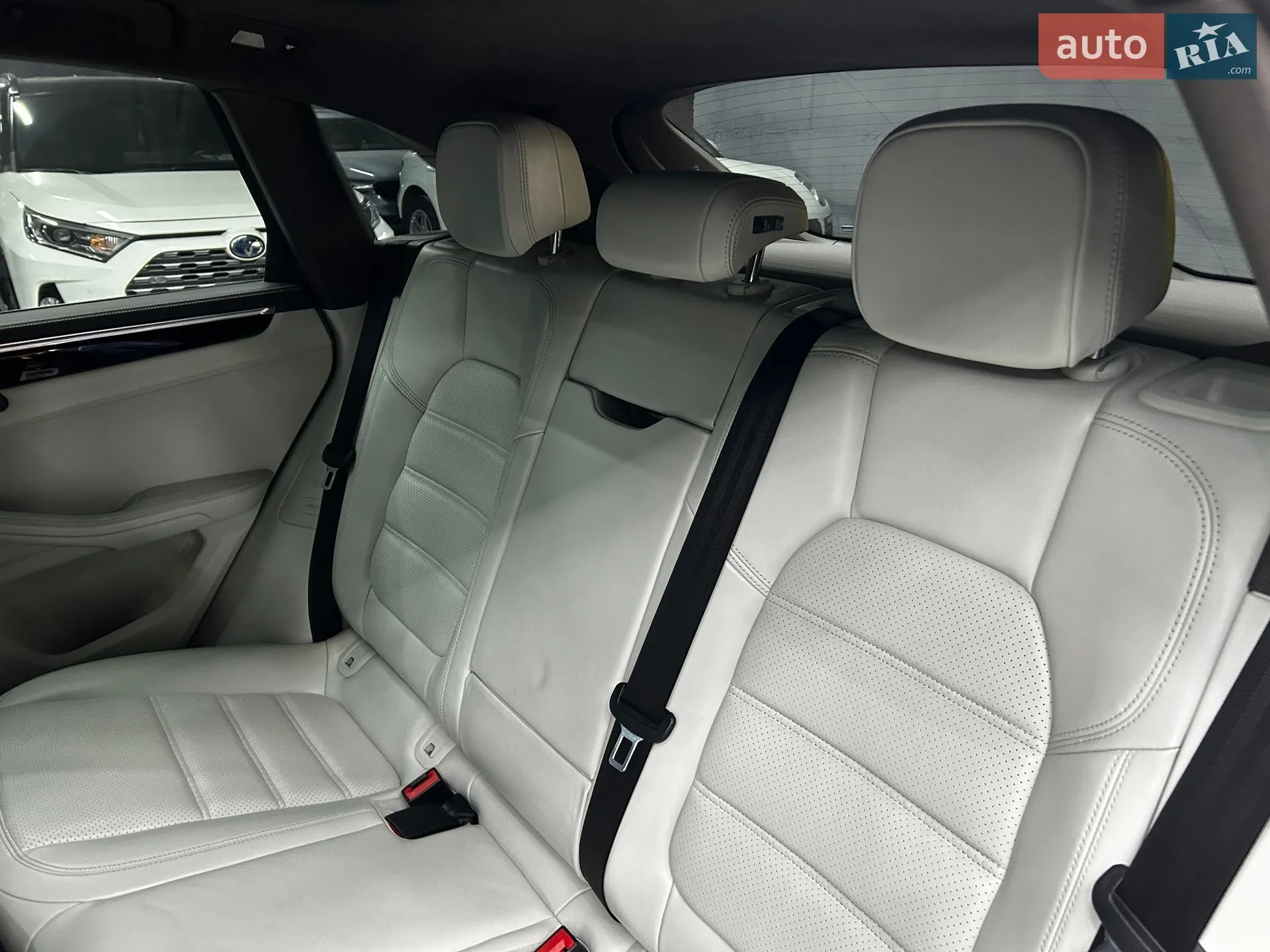 2015 Porsche Macan - мініатюра 32