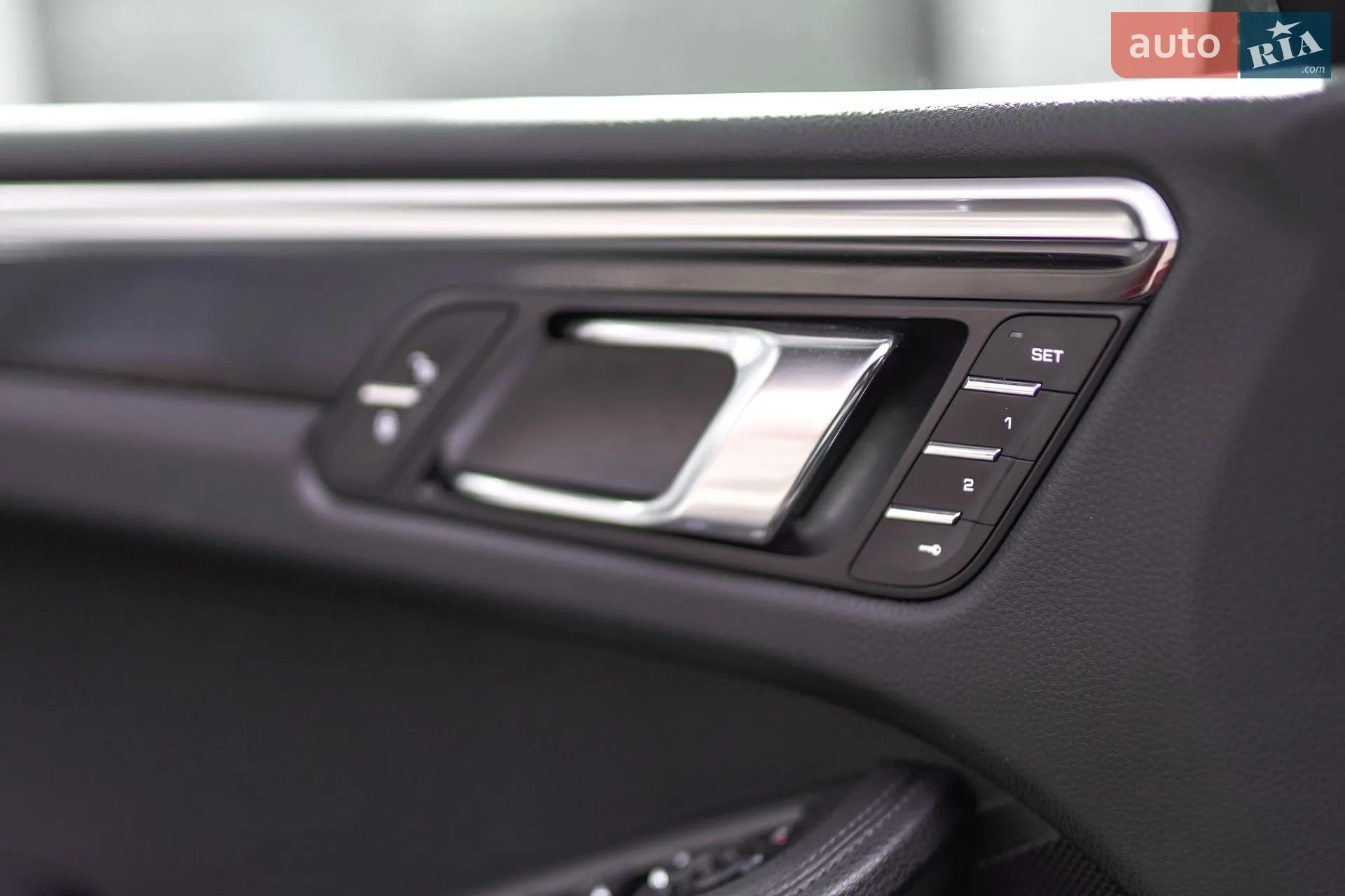 2015 Porsche Macan - мініатюра 11