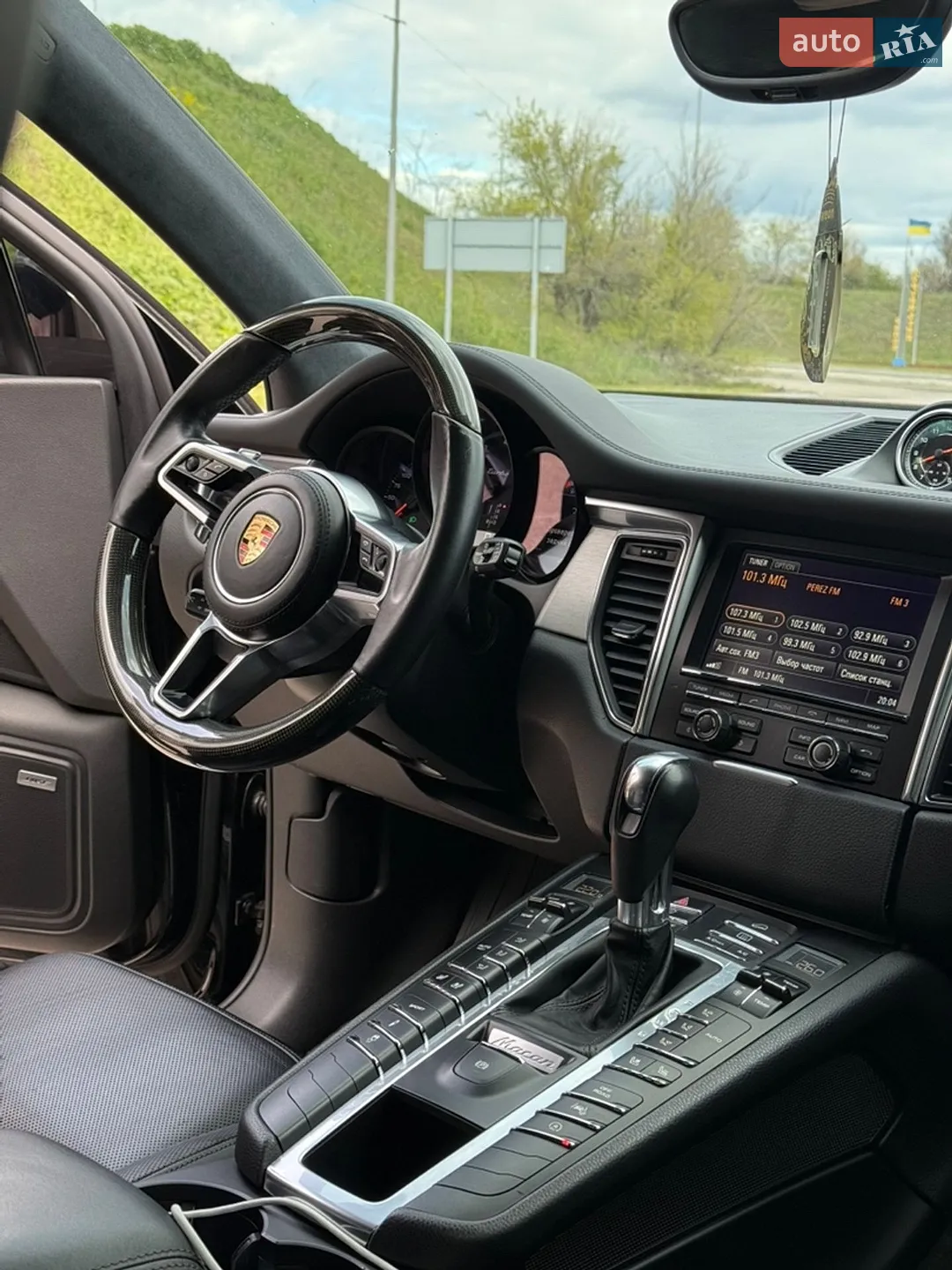 2015 Porsche Macan - мініатюра 3
