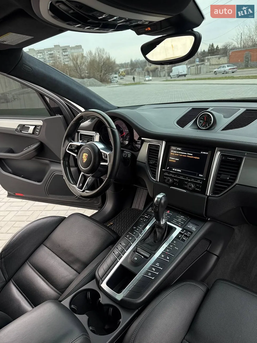 2015 Porsche Macan - мініатюра 8