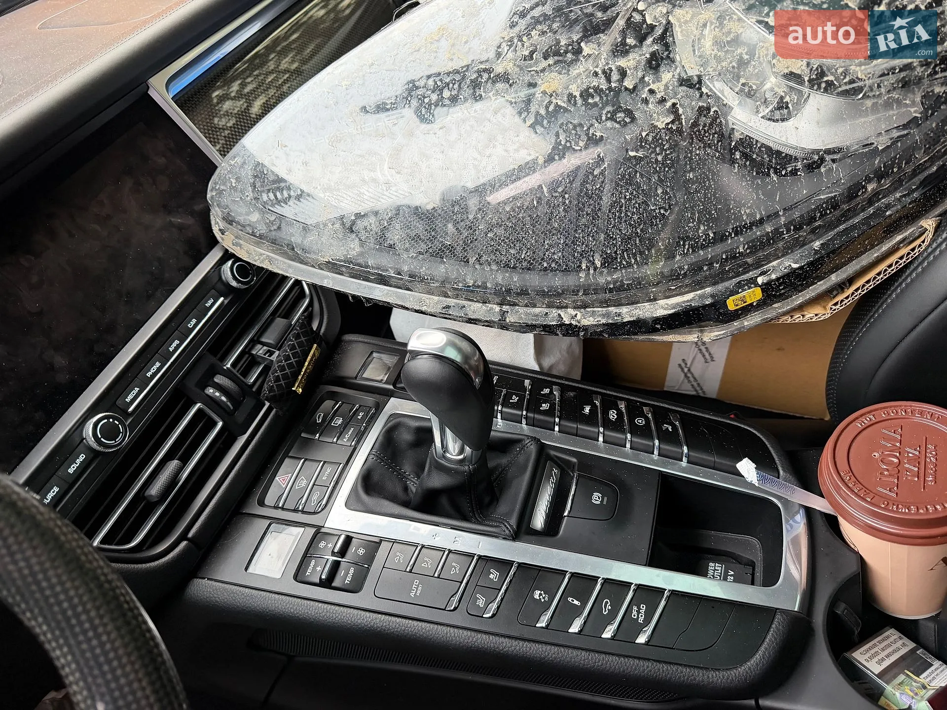 2021 Porsche Macan - мініатюра 17