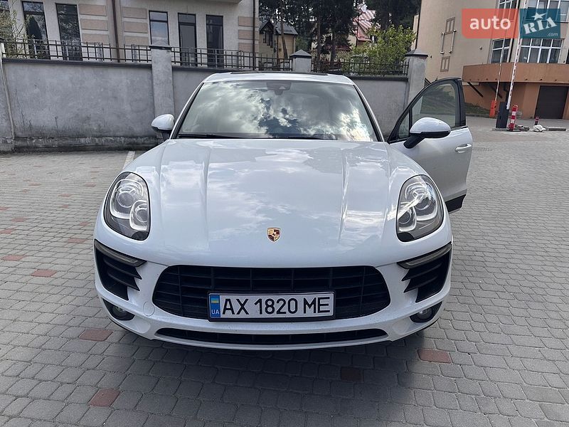 2018 Porsche Macan, VIN WP1AA2A58JLB10686:plate — фото 1 (autoria)