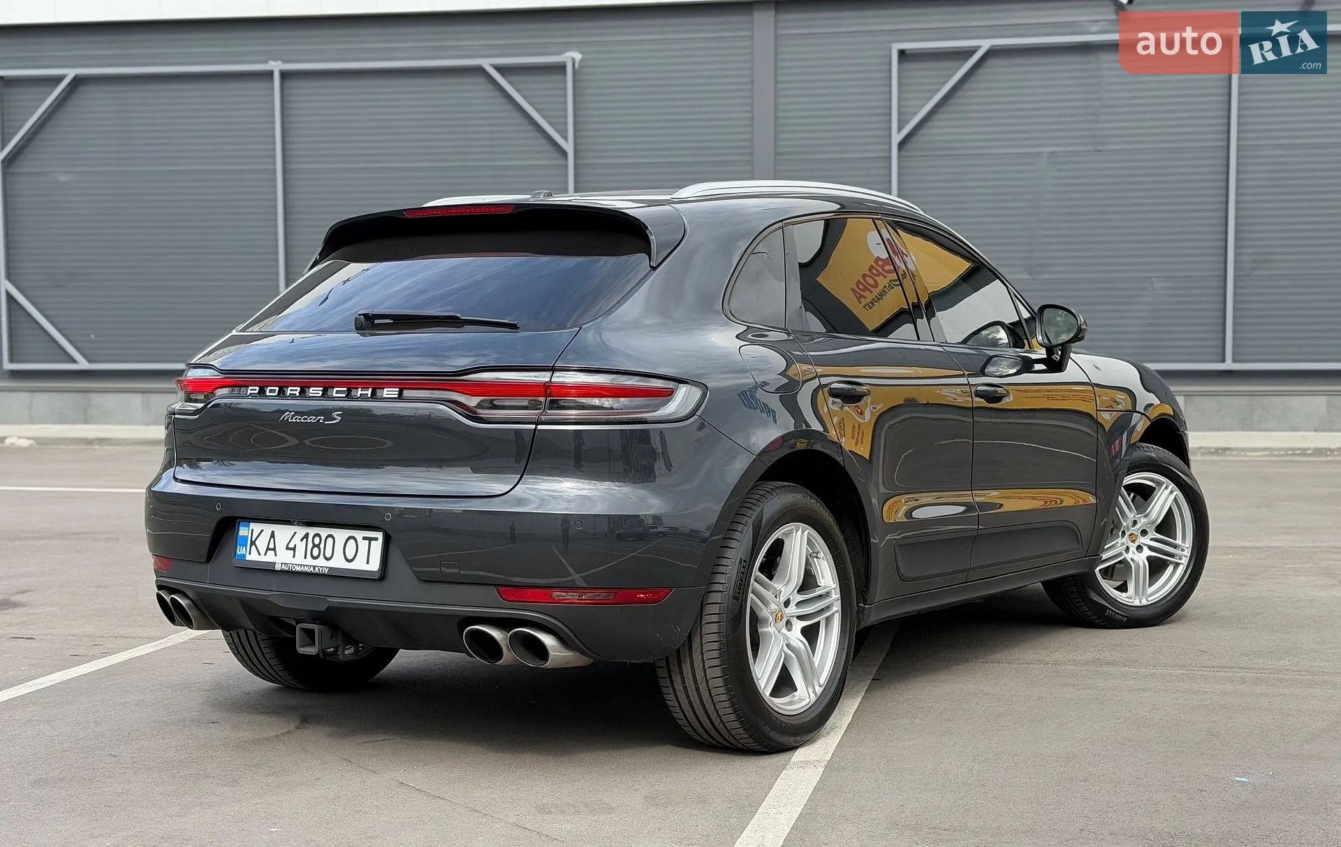 2019 Porsche Macan - мініатюра 2