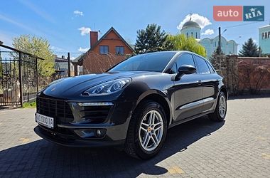 Позашляховик / Кросовер Porsche Macan 2017 в Володимирі