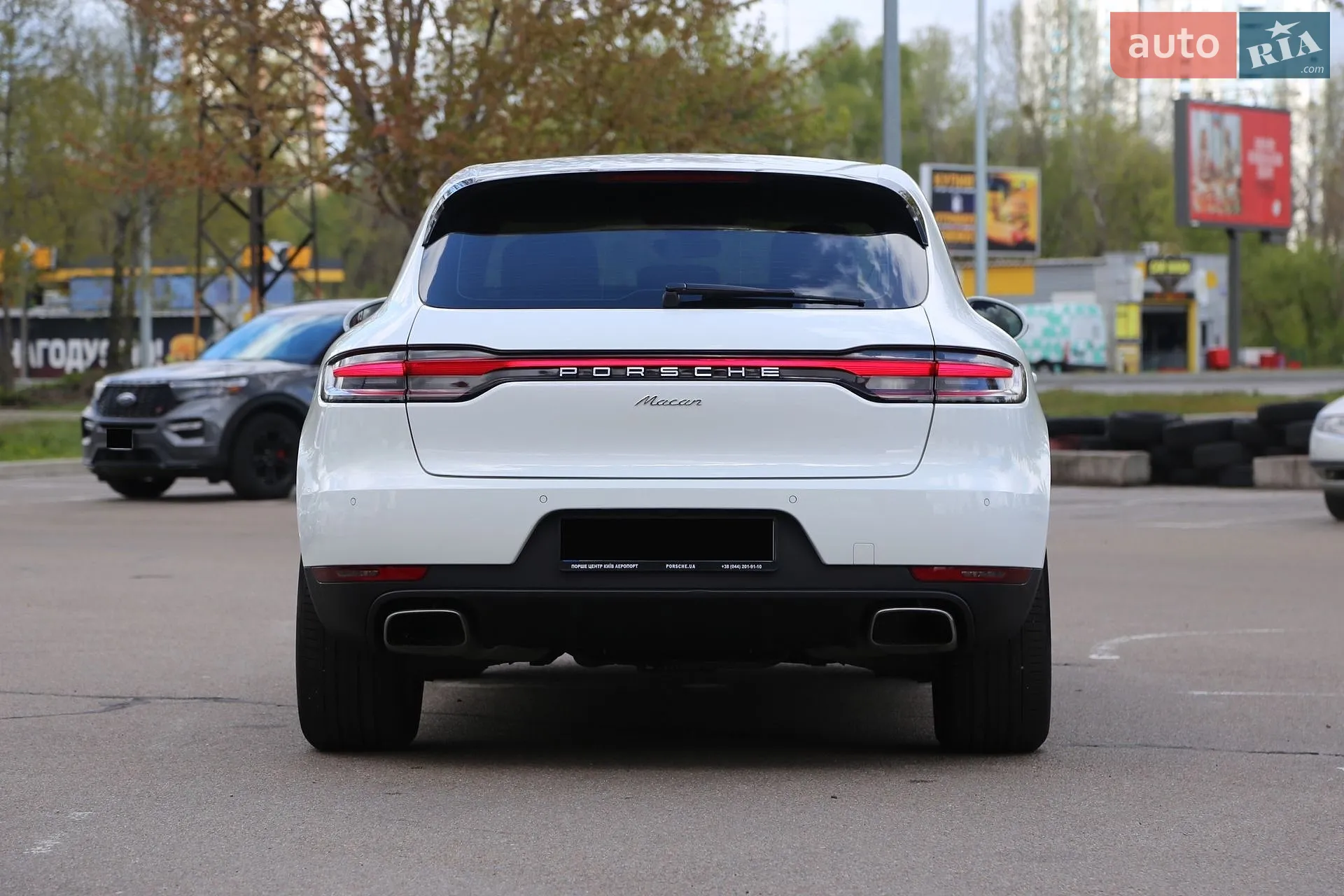 2021 Porsche Macan - мініатюра 6