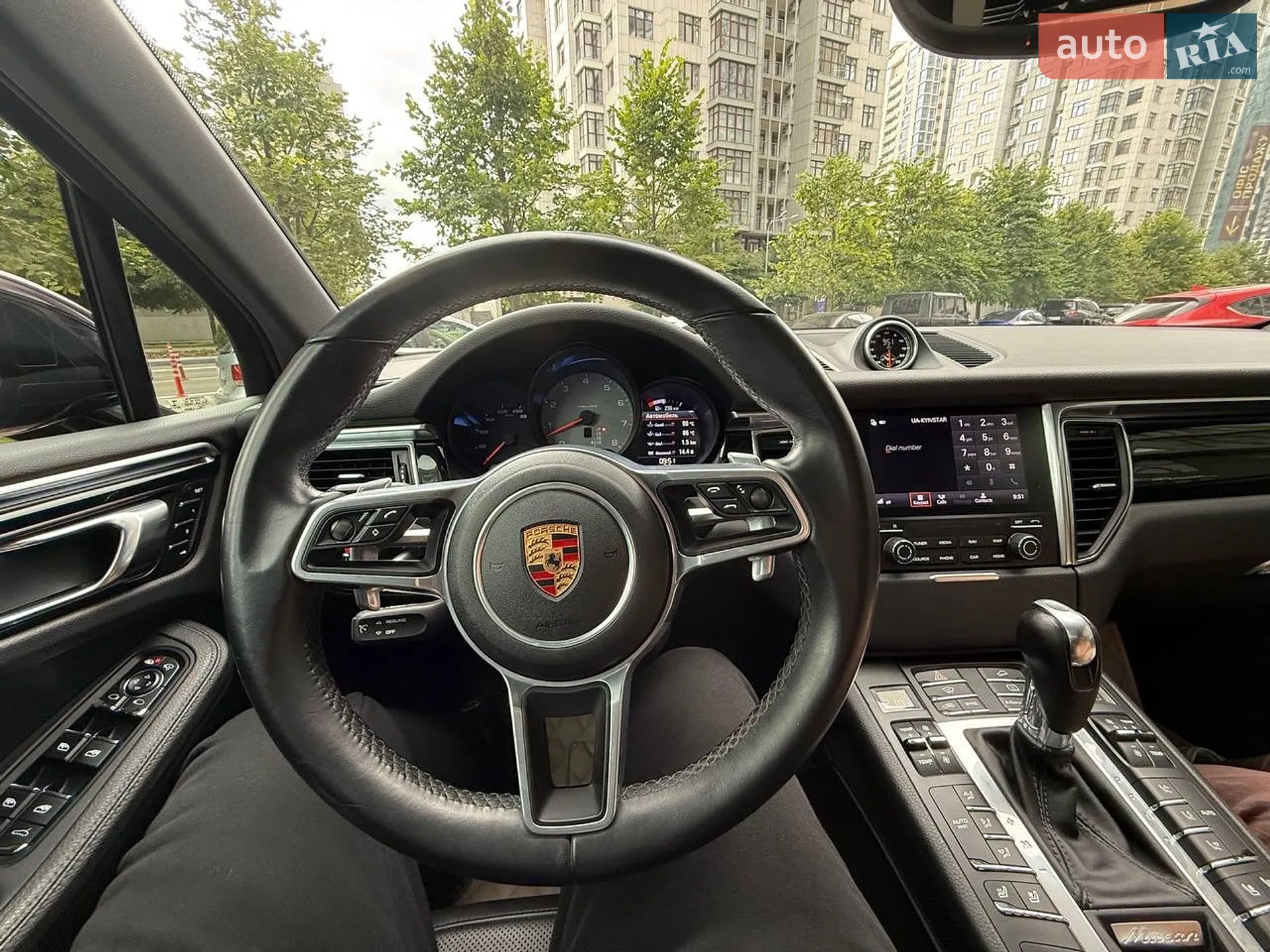 2018 Porsche Macan - мініатюра 26