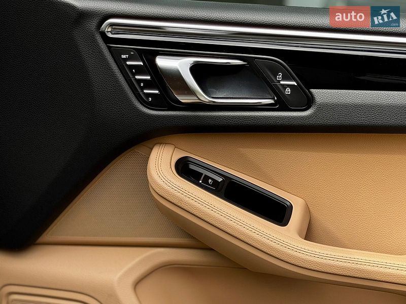Внедорожник / Кроссовер Porsche Macan 2022 в Харькове