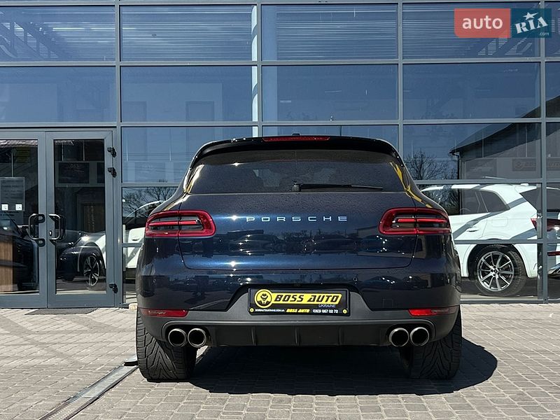 Позашляховик / Кросовер Porsche Macan 2017 в Івано-Франківську