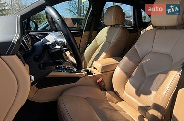 Позашляховик / Кросовер Porsche Macan 2017 в Івано-Франківську