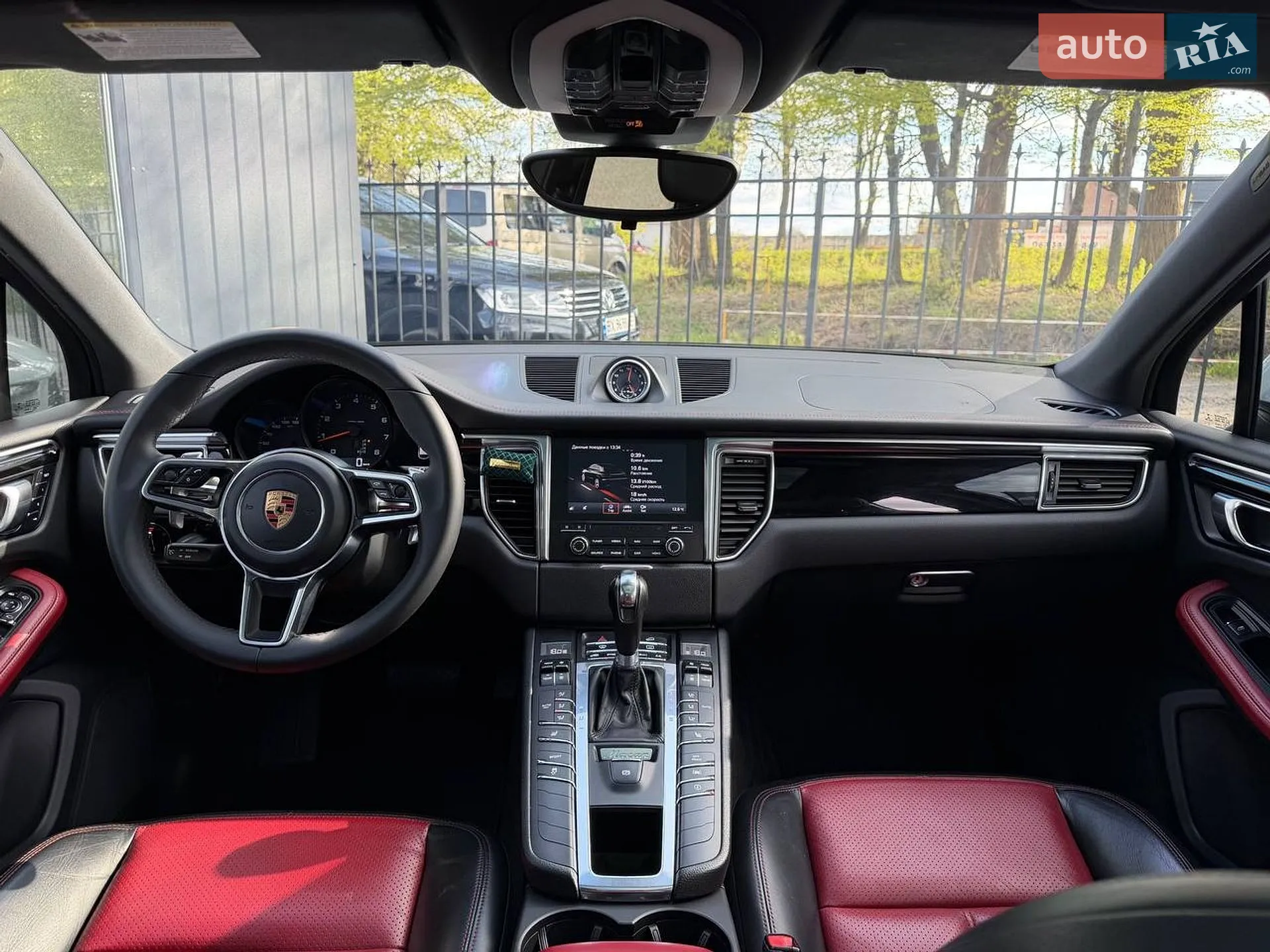 2018 Porsche Macan - мініатюра 4