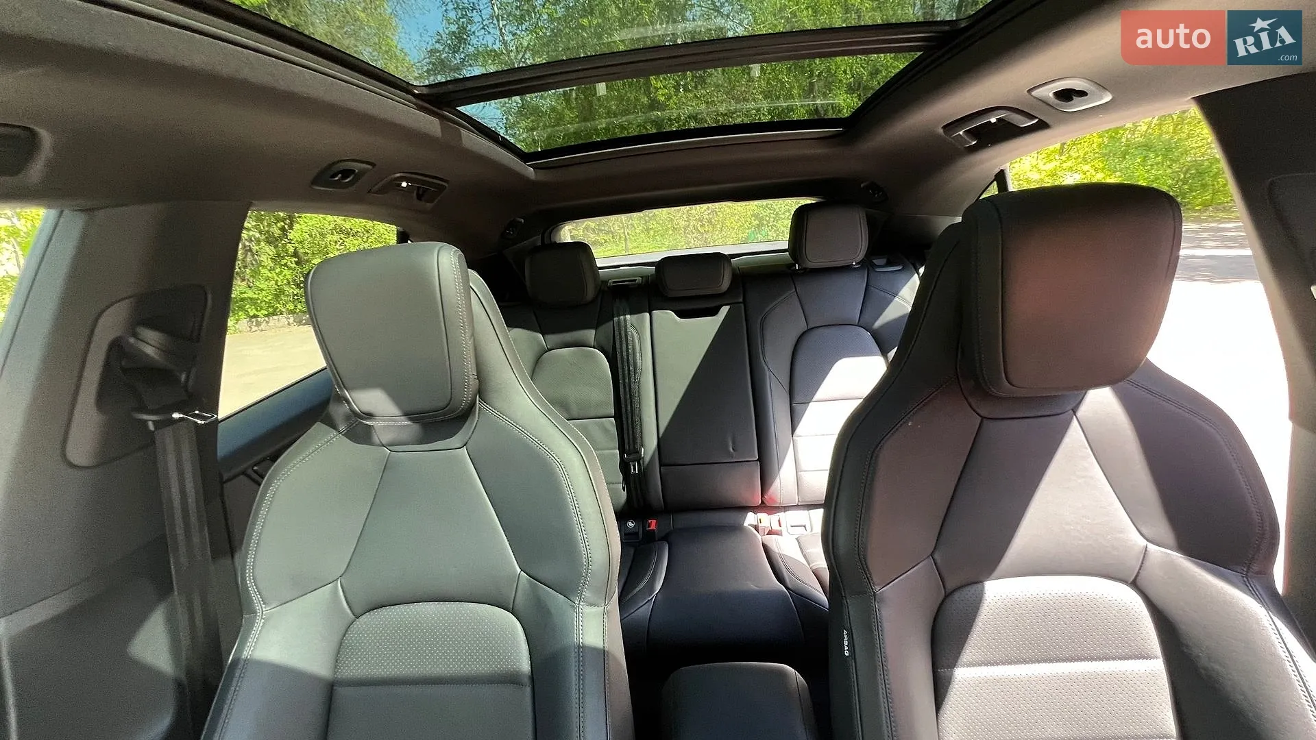 2024 Porsche Macan - мініатюра 12