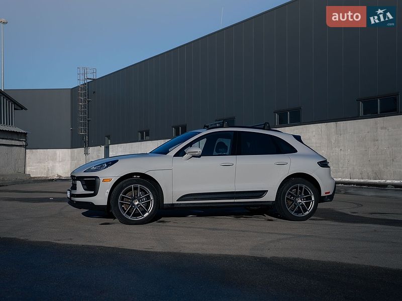 Внедорожник / Кроссовер Porsche Macan 2022 в Киеве фото 4 Внедорожник / Кроссовер Porsche Macan 2022 в Киеве