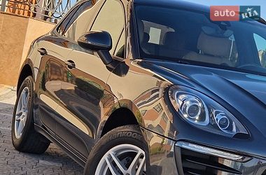 Внедорожник / Кроссовер Porsche Macan 2017 в Бориславе