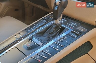 Внедорожник / Кроссовер Porsche Macan 2017 в Бориславе