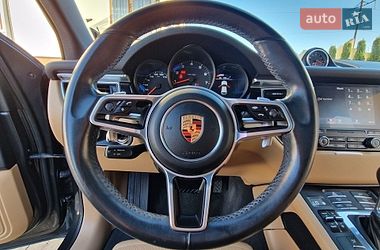 Внедорожник / Кроссовер Porsche Macan 2017 в Бориславе