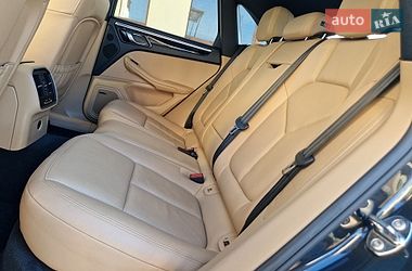 Внедорожник / Кроссовер Porsche Macan 2017 в Бориславе