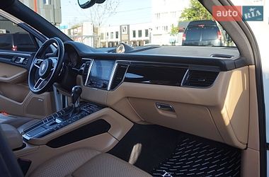 Внедорожник / Кроссовер Porsche Macan 2016 в Одессе