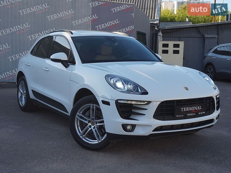 Porsche Macan 2016