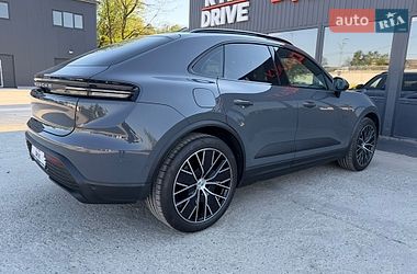 Внедорожник / Кроссовер Porsche Macan 2025 в Киеве