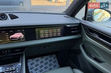 Внедорожник / Кроссовер Porsche Macan 2025 в Киеве