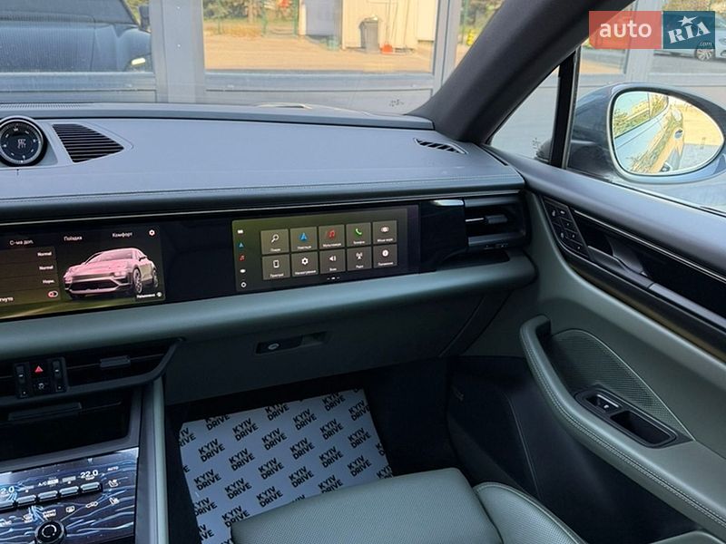 Внедорожник / Кроссовер Porsche Macan 2025 в Киеве