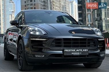 Внедорожник / Кроссовер Porsche Macan 2016 в Киеве