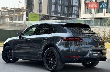 Внедорожник / Кроссовер Porsche Macan 2016 в Киеве