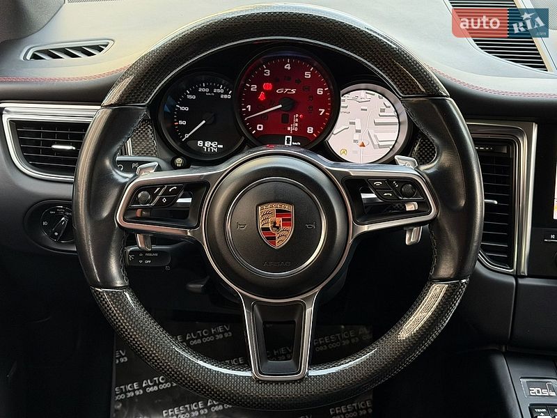 Внедорожник / Кроссовер Porsche Macan 2016 в Киеве
