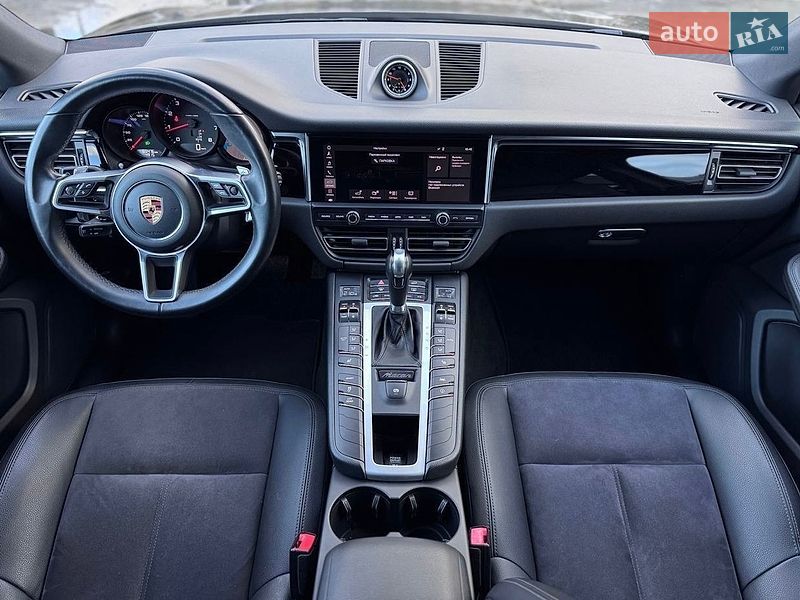 Внедорожник / Кроссовер Porsche Macan 2020 в Киеве