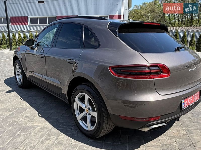 Внедорожник / Кроссовер Porsche Macan 2018 в Луцке